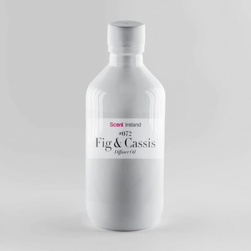 Fig and cassis diffuser oil bottle with gourmet scent